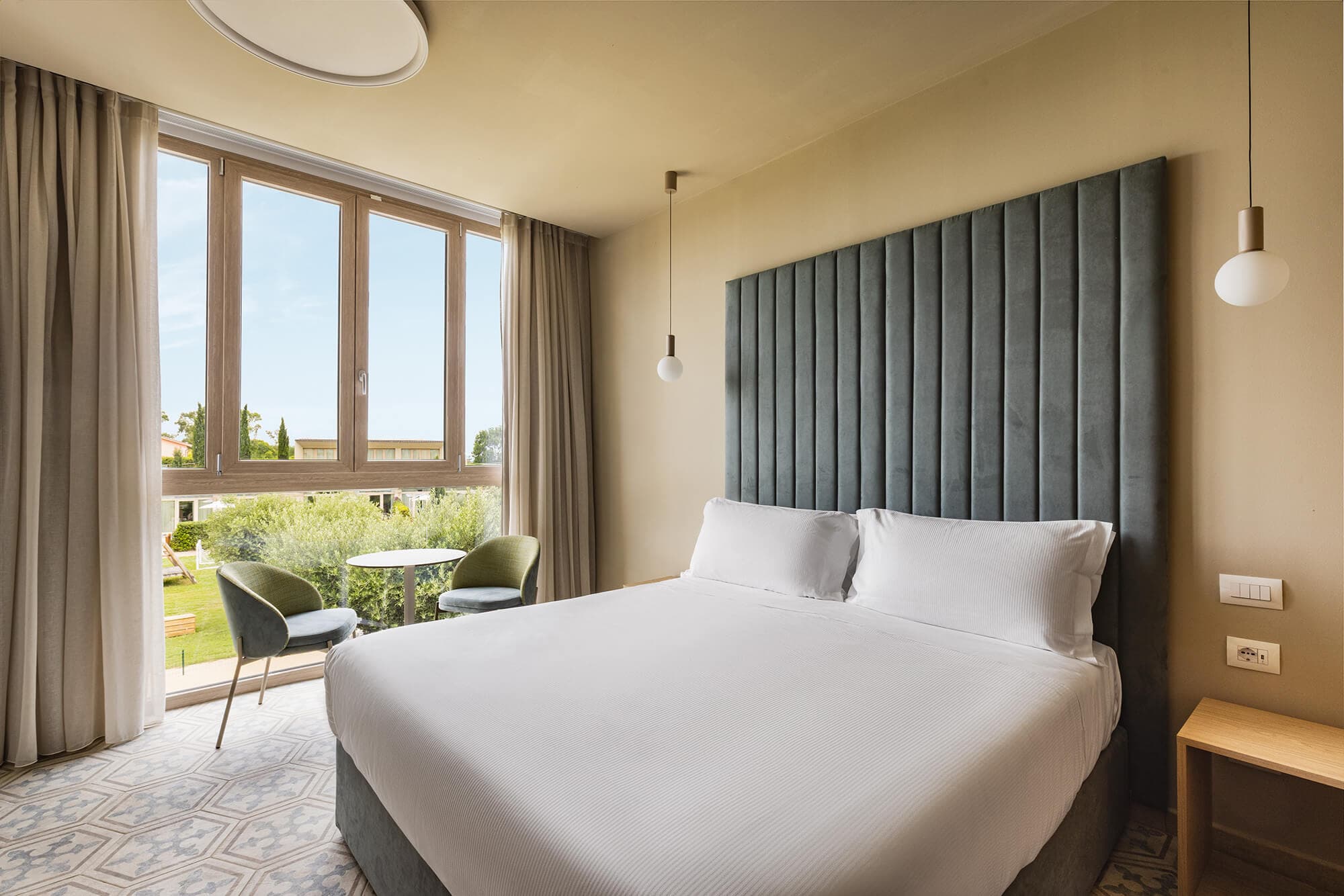 SUPERIOR ROOM CON GIARDINO PRIVATO CON OPZIONE JACUZZI